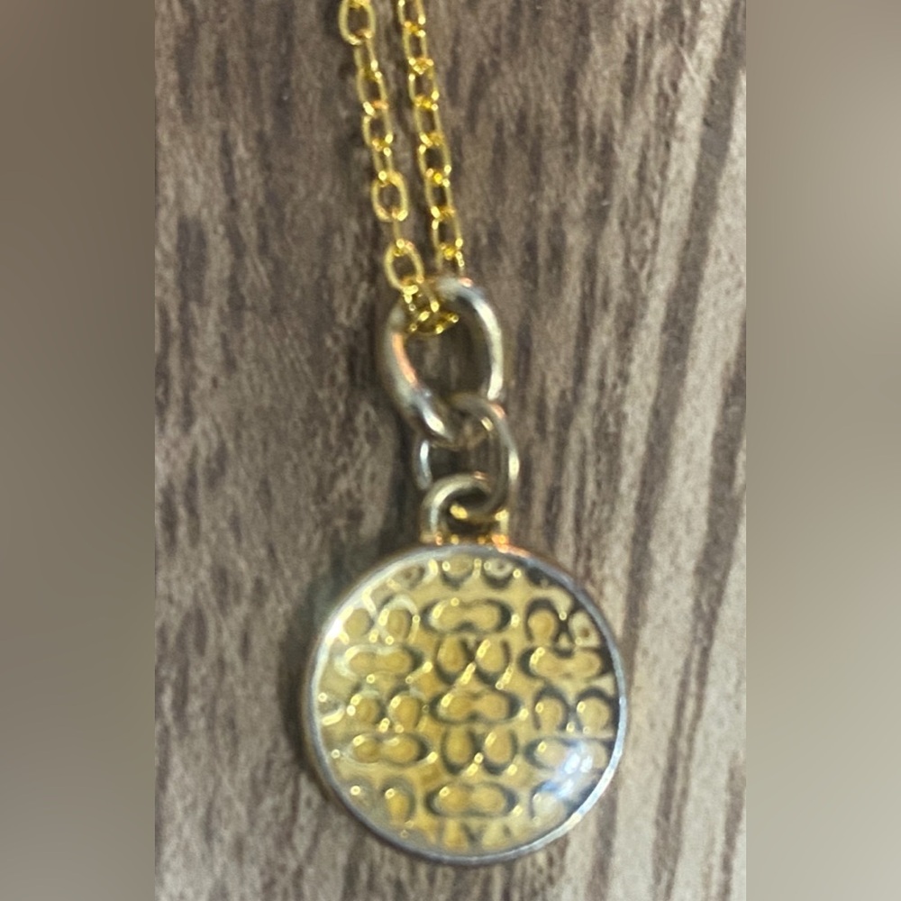 Coach Large Yellow Enamel Signature Logo Disc Pendant Necklace - Picture 2 of 8